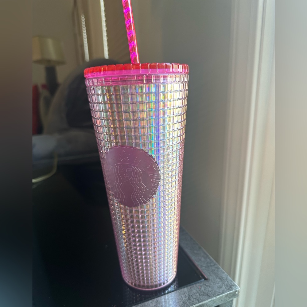 New Starbucks gridded venti drinking cup pink